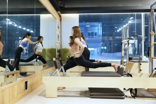 필라테스 그룹 수업 6:1 소수정예 — 용인 마북동 벨류PT필라테스 #5